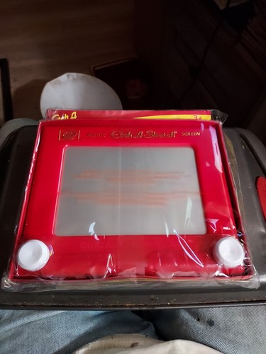 Ohio art classic etch sketch - etch,