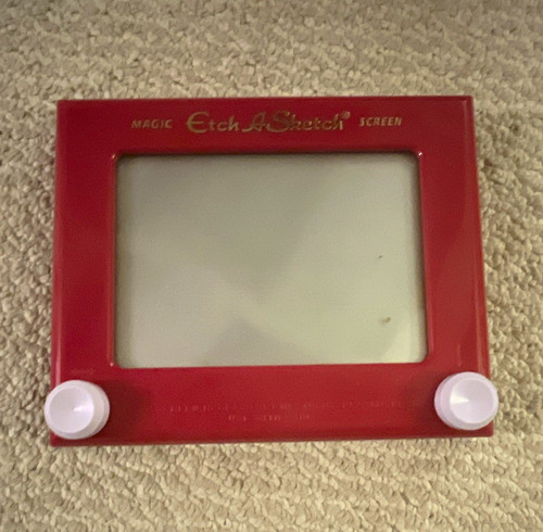 Etch sketch magic screen red - a,